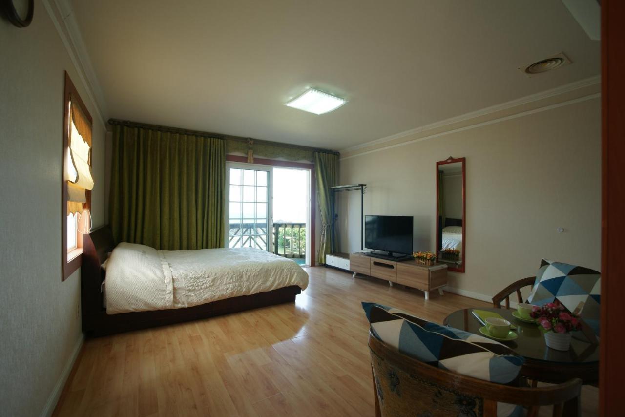 Villa Eurohouse à Seogwipo Extérieur photo