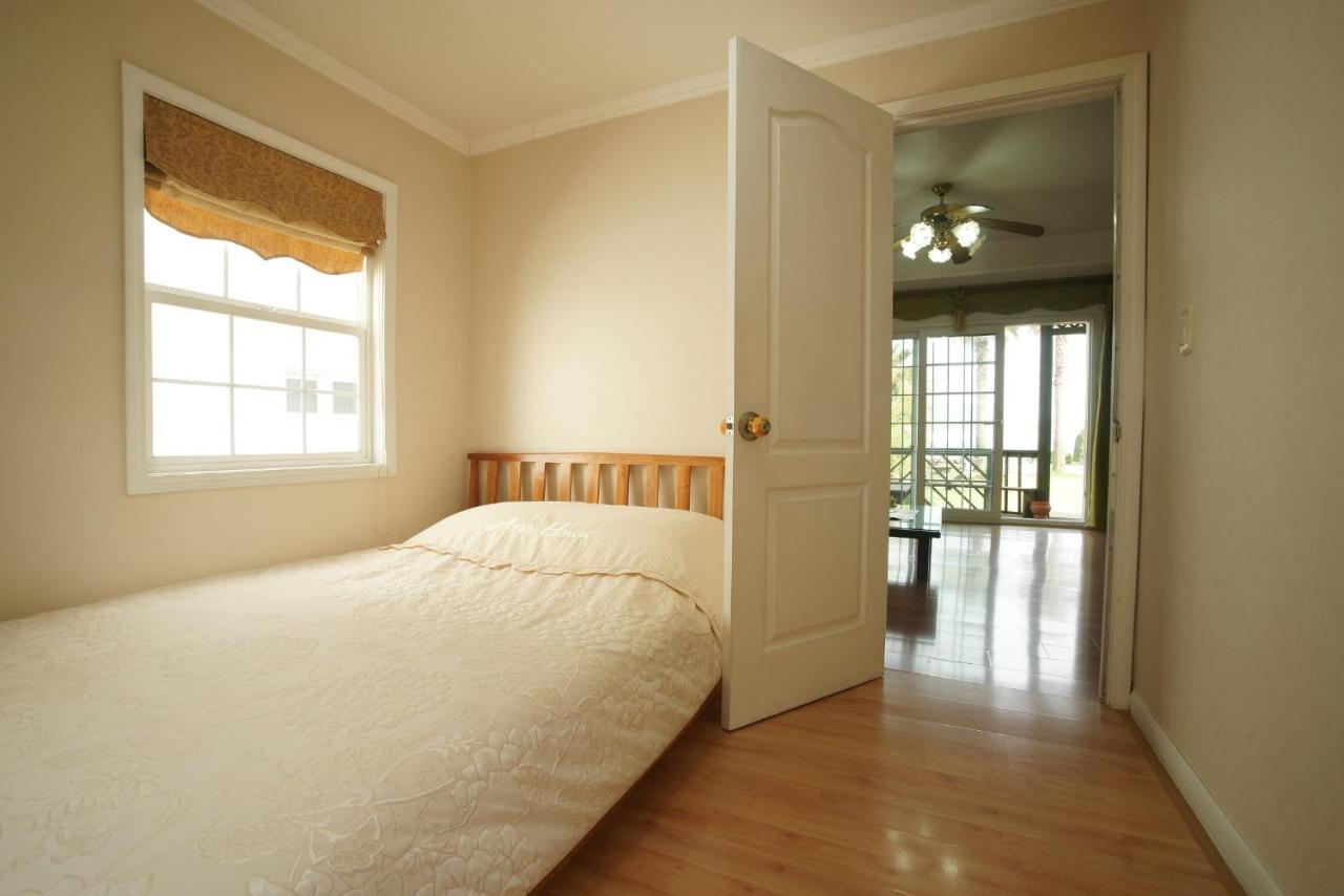 Villa Eurohouse à Seogwipo Extérieur photo